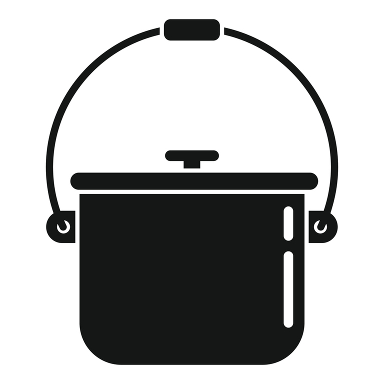 Types of Cookware for Easy Outdoor Feasts