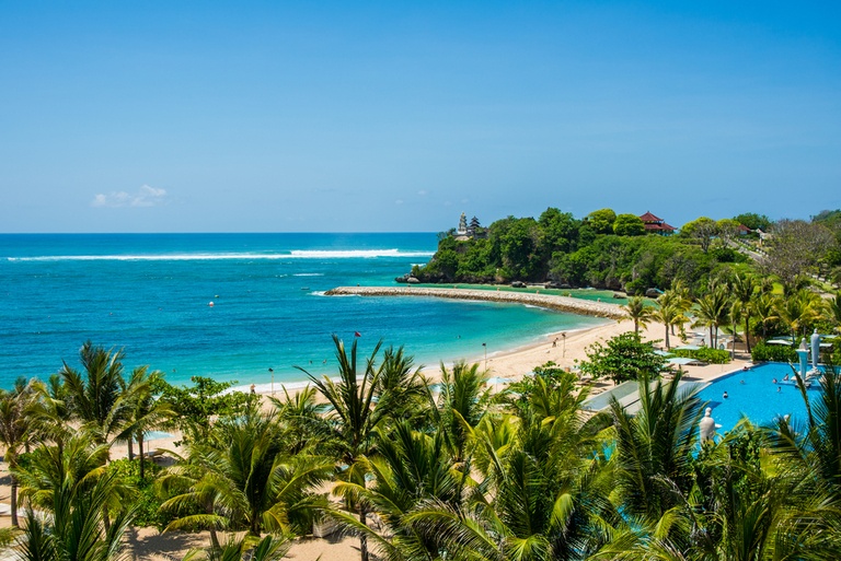 Best Destinations For Adventurous Couples