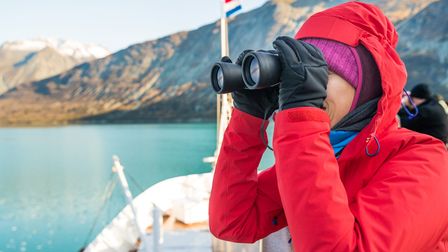 5 Best Binoculars For Alaska Cruise of 2026