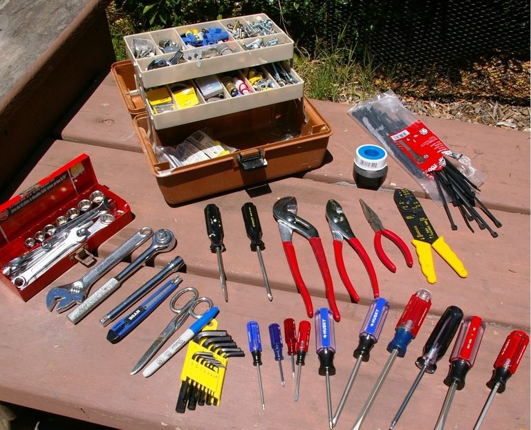 RV Camping Checklist: 20 Must-Haves Items