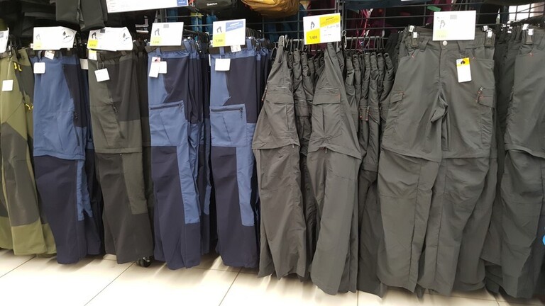 What to Wear When Hiking in Summer?