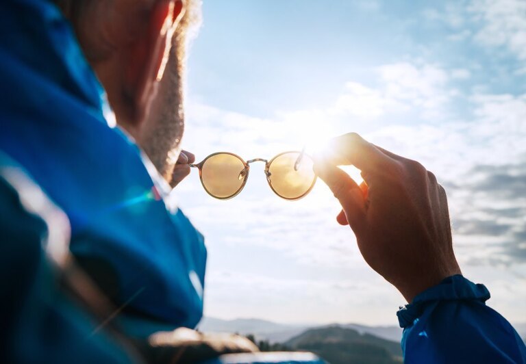 What to Wear When Hiking in Summer?