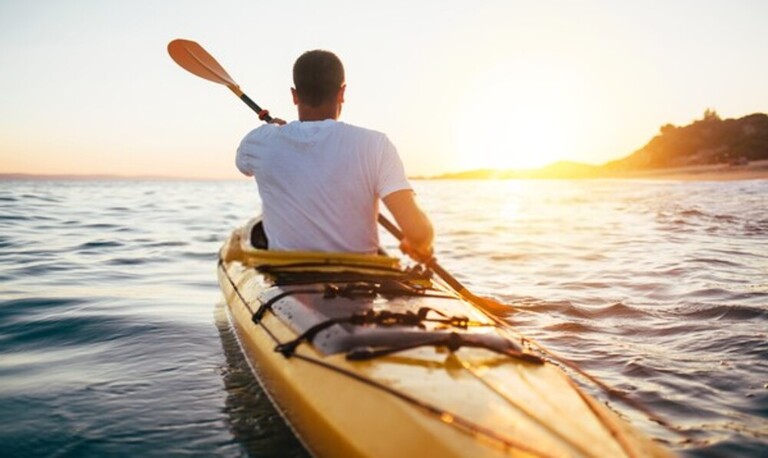 How To Avoid Back Pain When Kayaking?