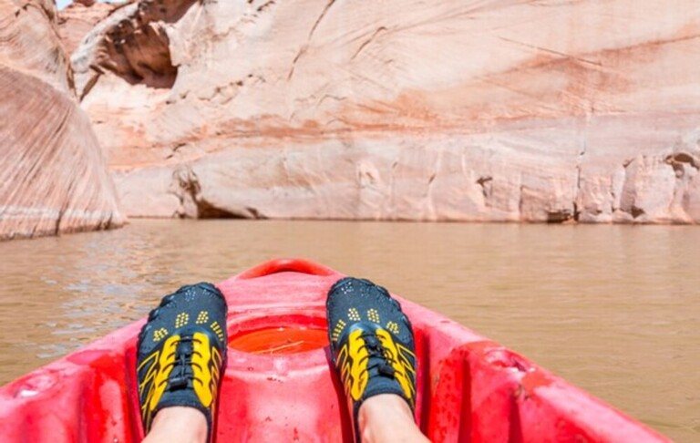 How To Avoid Back Pain When Kayaking?